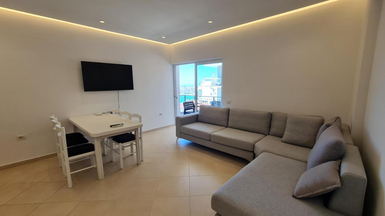 Sea And City View Apartment Sarandë Eksteriør bilde