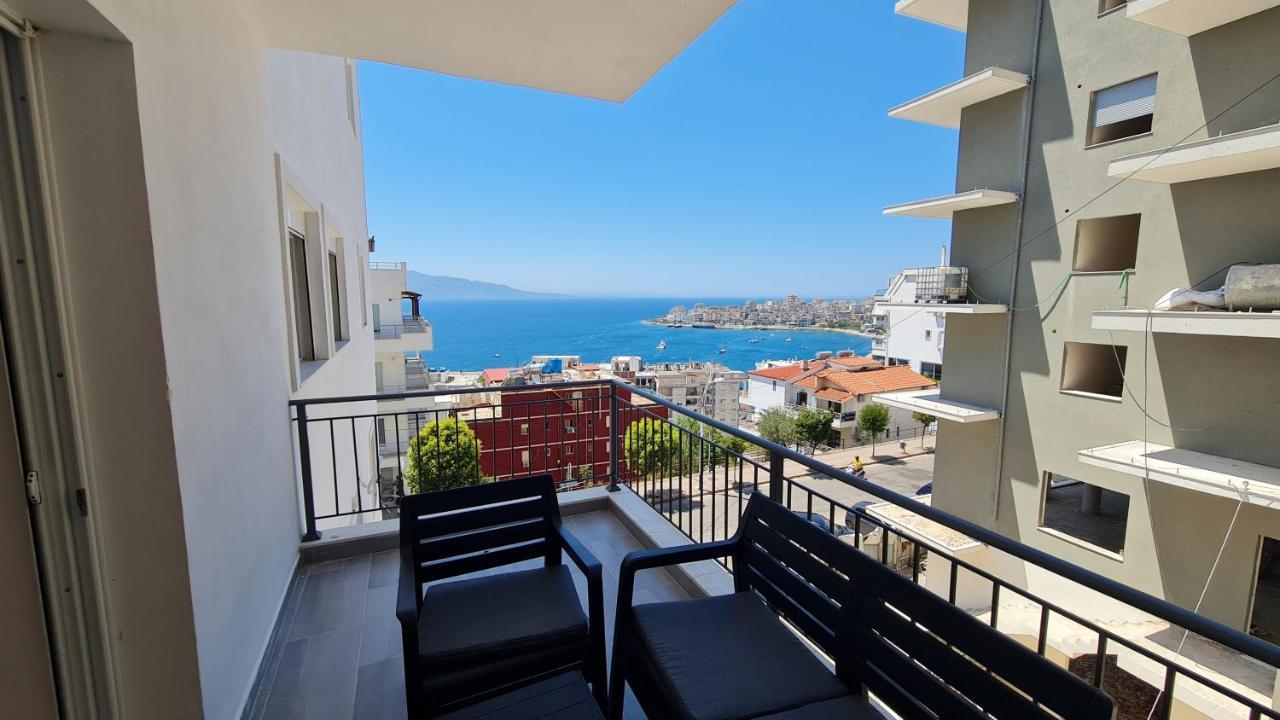 Sea And City View Apartment Sarandë Eksteriør bilde