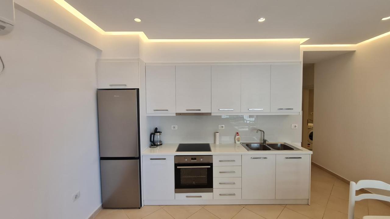 Sea And City View Apartment Sarandë Eksteriør bilde